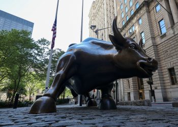 S&P 500 jumps 1.3%, 3-day rally on reopening,