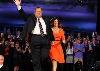 Chris Christie launches fund to help small businesses during COVID-19