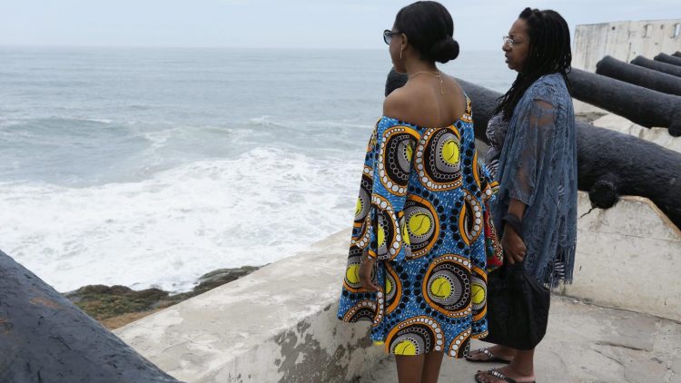 A Ghana roots tourism visit was a call for social justice in US — Quartz Africa