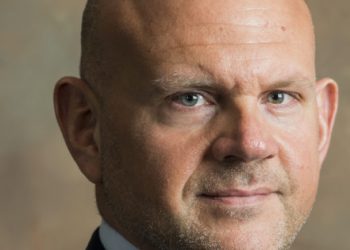 T Rowe Price European fund faces downgrades as Dean Tenerelli exits