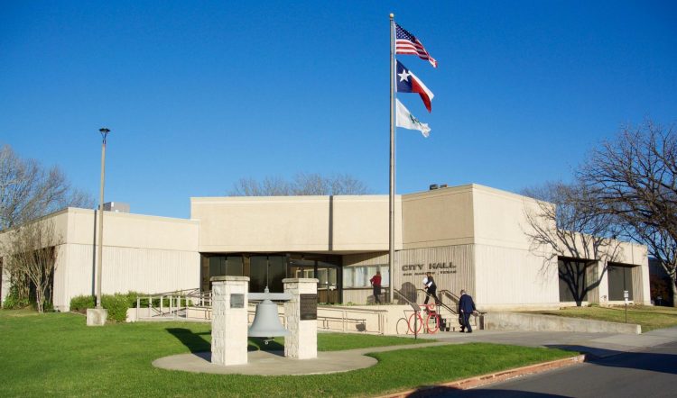 Council OKs small business relief funding