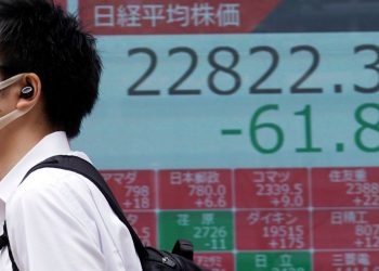 Stock Futures Slip on U.S.-China Tensions