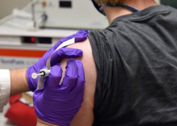 Pfizer Gets $1.95 Billion to Produce Coronavirus Vaccine by Year’s End