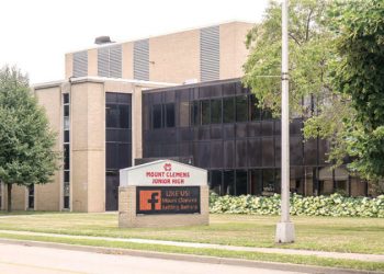 Mount Clemens Schools respond to state roadmap
