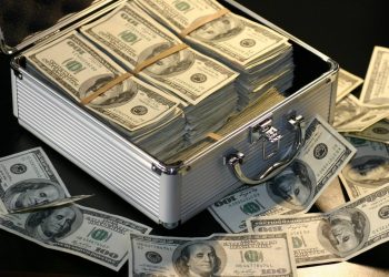 Private Equity Job vs Hedge Fund Job –- What to Choose?