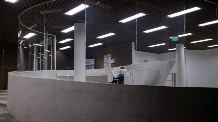 Paycheck protection loans had no job retention requirements — Quartz