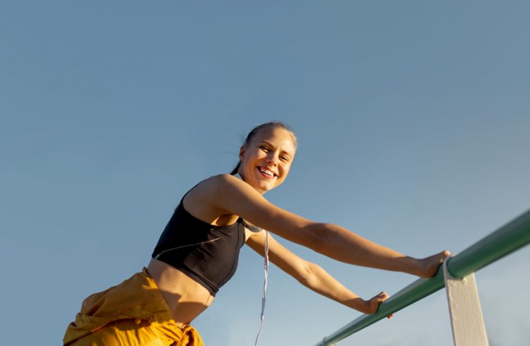 Here’s Exactly How to Stick to a Workout Routine