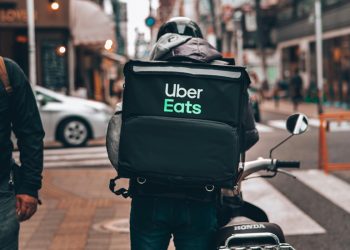 Uber doubles down on online food delivery with Postmates acquisition