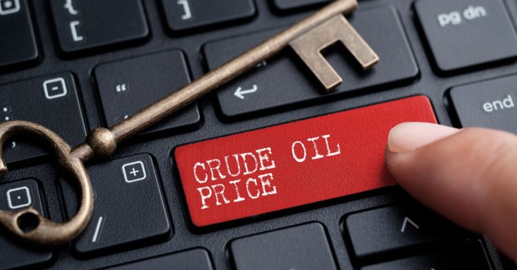 Watching key trendline support: crude oil price analysis