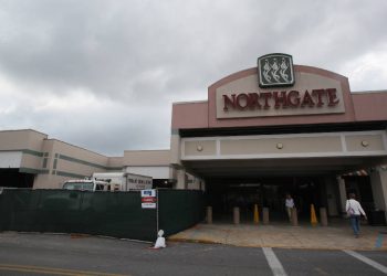 Chattanooga-based mall owner CBL makes interest payments on debt, shares higher