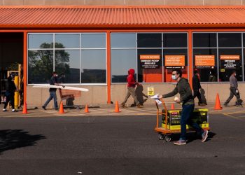 Home Depot Braced for Covid Pain—Then Americans Remodeled