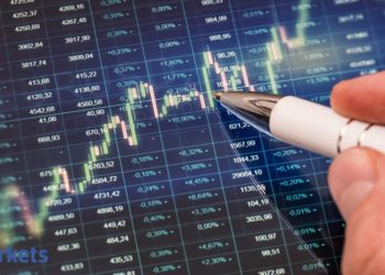 Dalal Street week ahead: Nifty on firm footing, but dollar remains a big worry