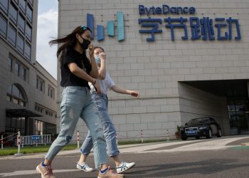 As President Trump digs in, will it be US versus China in tech?