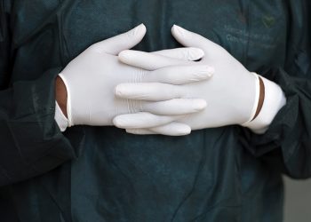 Health Care Workers of Color Nearly Twice as Likely as Whites to Get COVID-19