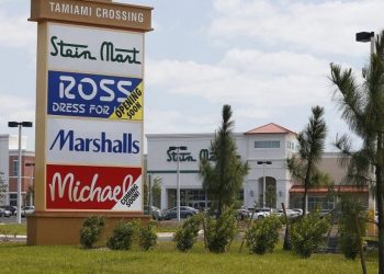 Four Collier and Lee stores part of Stein Mart closings