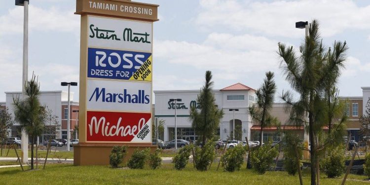 Four Collier and Lee stores part of Stein Mart closings