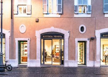 When a Store Is More Than a Store: Measuring Its True Value