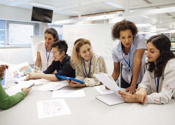 Amazon Makes Internal Machine-Learning Courses Public