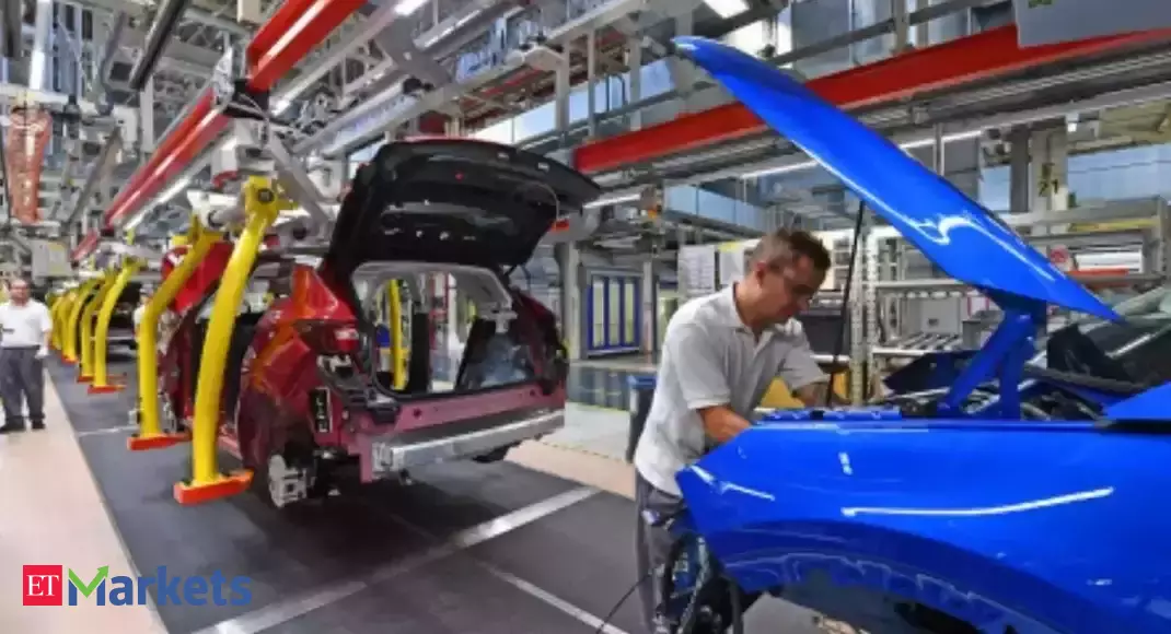 Bounce in July sales to bring auto counter alive