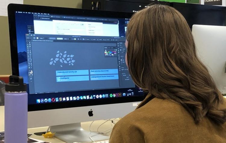 School Districts Can Apply for State Tech Funding to Support Remote Learning