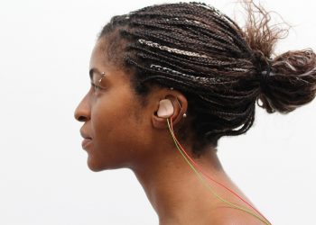 Non-Invasive Nerve Stimulation Boosts Learning of Foreign Language Sounds