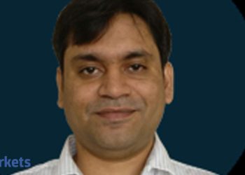 Nippon India Mutual Fund | stocks to buy: 5 stocks to contribute more than 50% earnings in largecaps: Nippon India MF