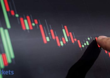 market outlook: Dalal Street Week Ahead: Time to turn defensive; action likely in IT, metals & auto stocks