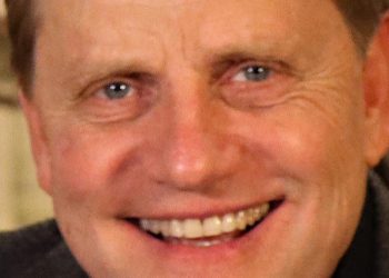 David England: There’s a lot to love with 5G funds | Local Business