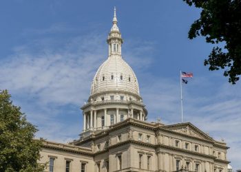 Groups applaud budget deal while others criticize taxpayer-funded ‘pet projects’ | State