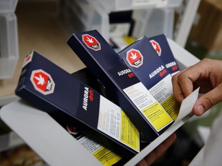 Could Aurora Cannabis’ share price go up in smoke after earnings?