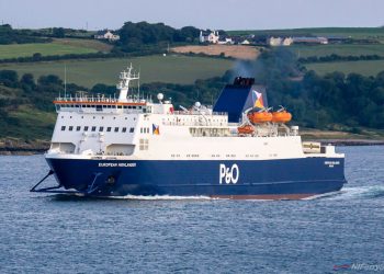 [PR] Ferry safe: taking to water seen as safer than travelling by plane, train or coach