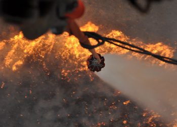 Lawmakers seek more funds to fight wildfires – and more pre-season prescribed burns