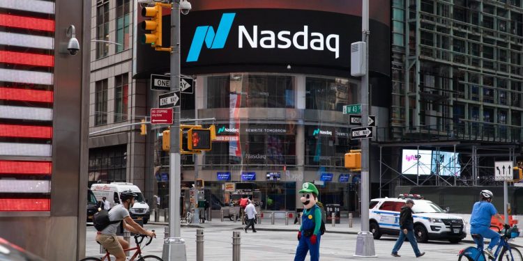 Invesco to Launch Four New Funds Tied to Flagship QQQ Tech ETF