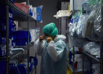 How federal rules for reporting COVID-19 data could threaten hospital funding