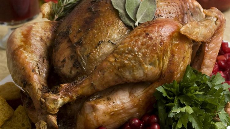 COVID-19 gatherings could impact size of holiday turkeys