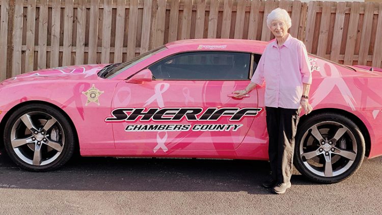 Geneva Mann visits CCSO Meagan Car – Valley Times-News
