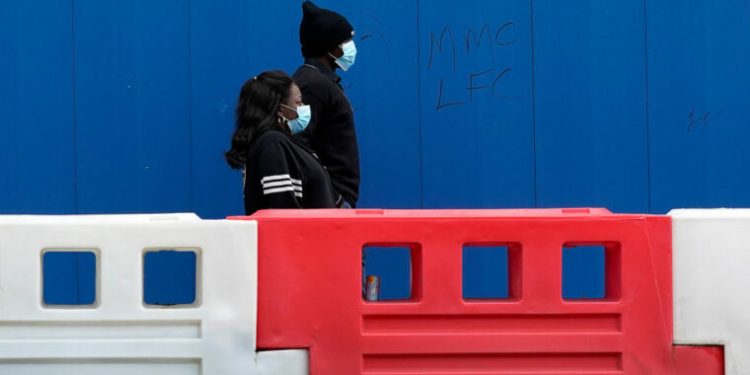 US states stopped their pandemic social restrictions too soon