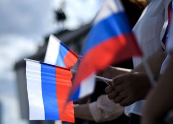 Younger Russians Are Dissatisfied With Putin’s Regime but Are Too Apolitical to Reform It. Here’s How to Change That.