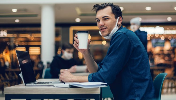 Free US Consumer Survey Report: Behavior Proves Volatile Across Retail