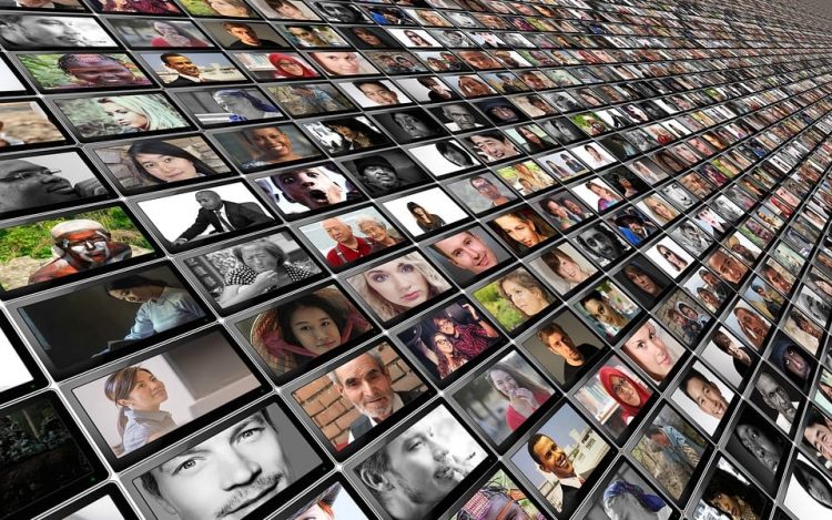 What is a Generative Adversarial Network (GAN)?