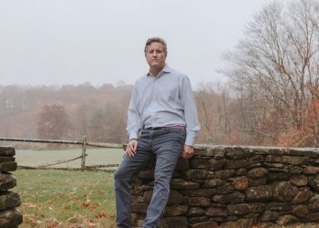 5 Semiconductor Stocks With Stellar Prospects