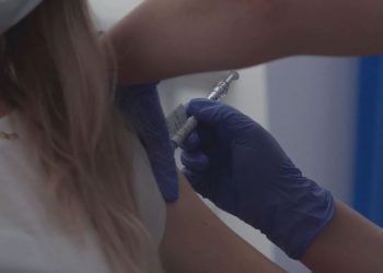 How to determine if a COVID-19 vaccine trial offer is real or fake