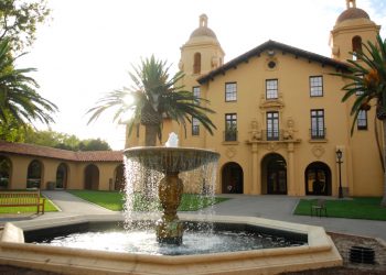 ASSU completes reinvestment of $22 million portfolio into ESG funds following student calls for change