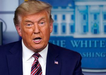 Trump makes late-term bid to lower prescription drug costs