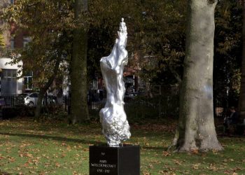 why public art should be collective, commemorative and embrace abstraction
