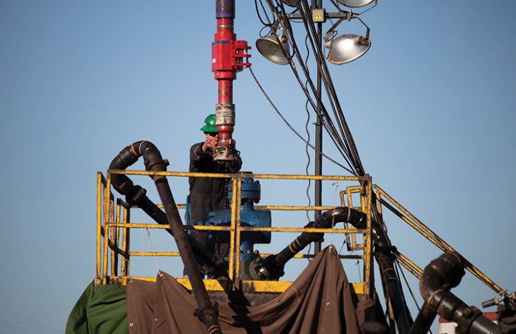 JPT New Method Determines Well Spacing in Unconventional Reservoirs