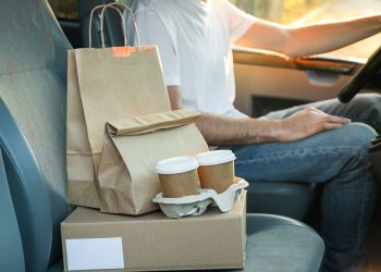 Foodservice Paper Bags as an Alternative to Plastic Packaging Gains Momentum: Future Market Insights Study