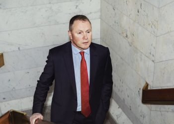 The World’s Largest Sovereign-Wealth Fund Weighs a More Active Approach
