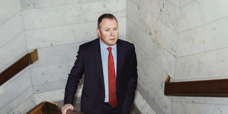 The World’s Largest Sovereign-Wealth Fund Weighs a More Active Approach