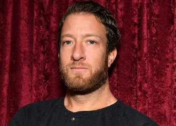 Barstool’s Dave Portnoy launches $500K fund to aid small businesses hit by pandemic